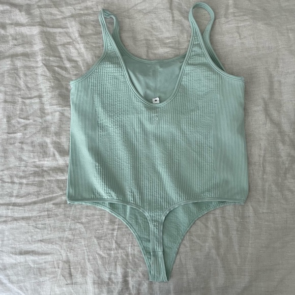 RARE Lululemon Ebb to Street Mint Bodysuit - Picture 6 of 9